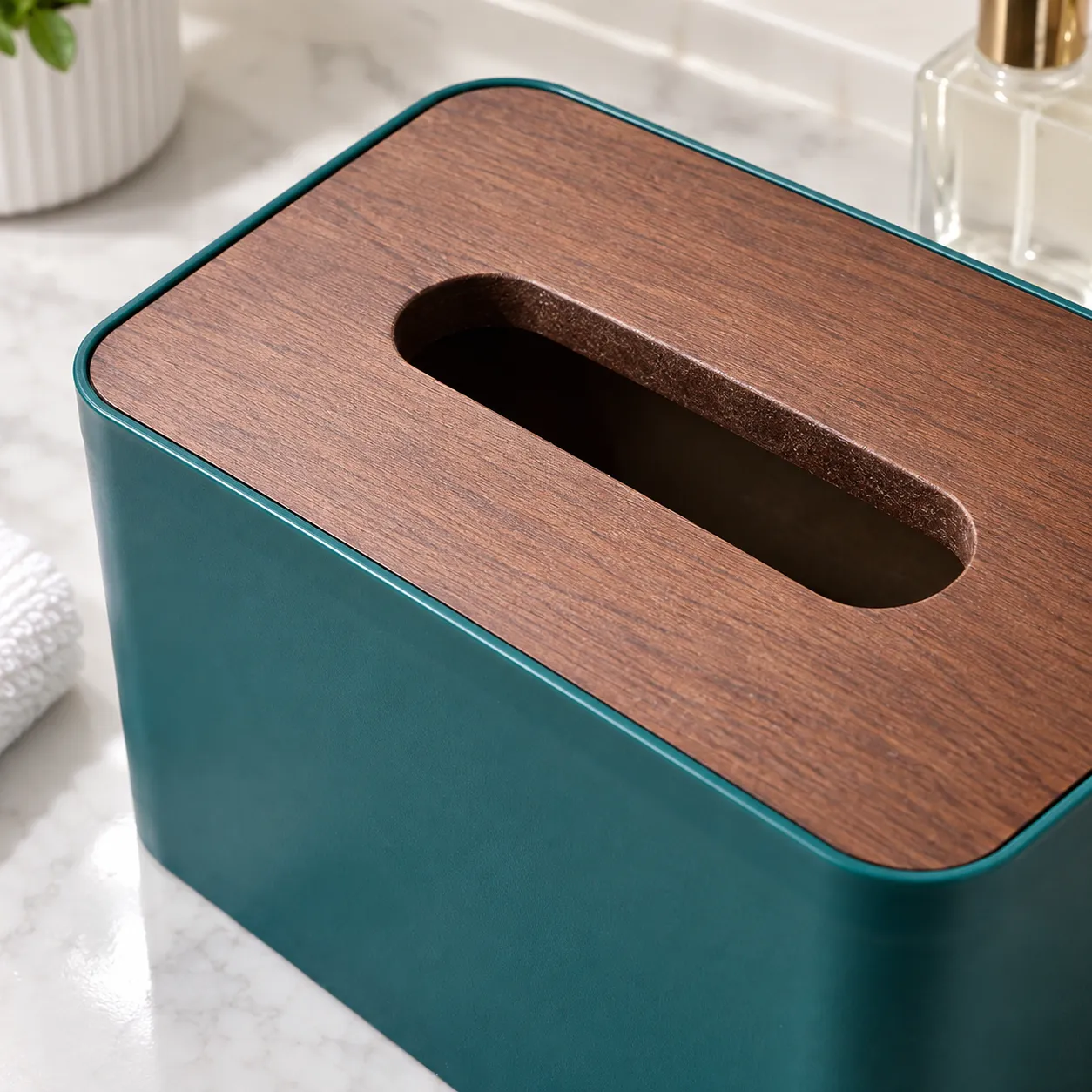 Celia Tissue Box / construction detail