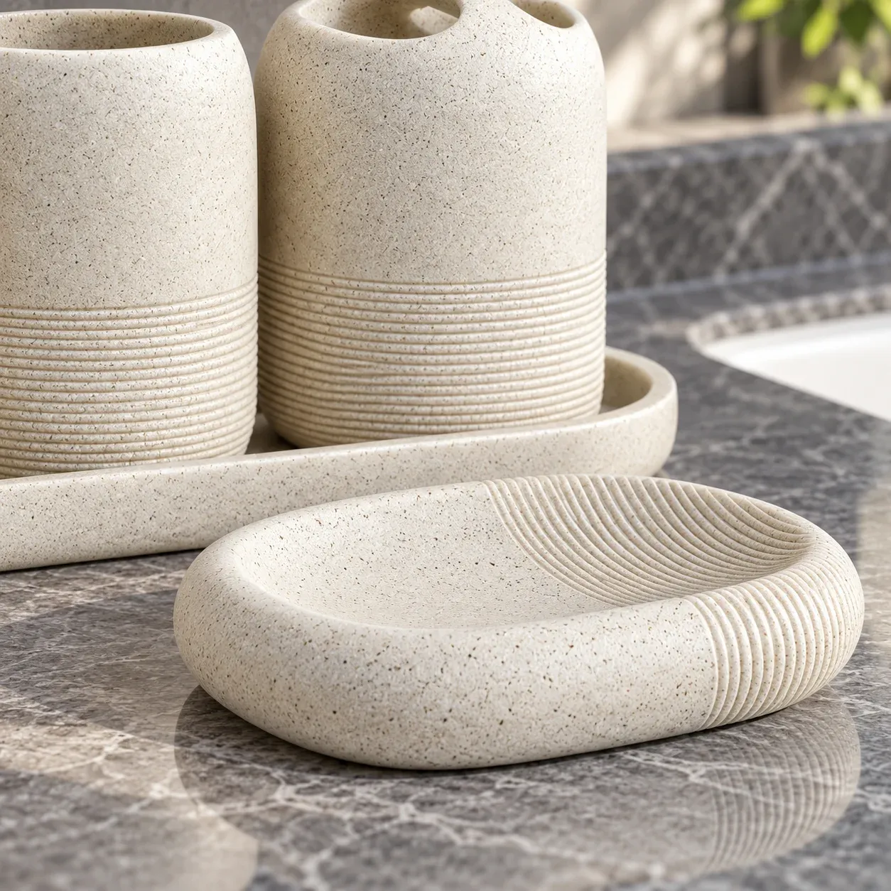 Bracken Resin Bathroom Set: construction detail