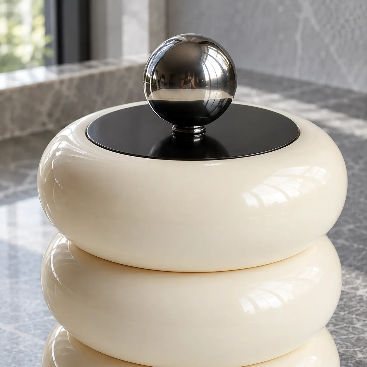 Marlow Ring Storage Jar: construction detail